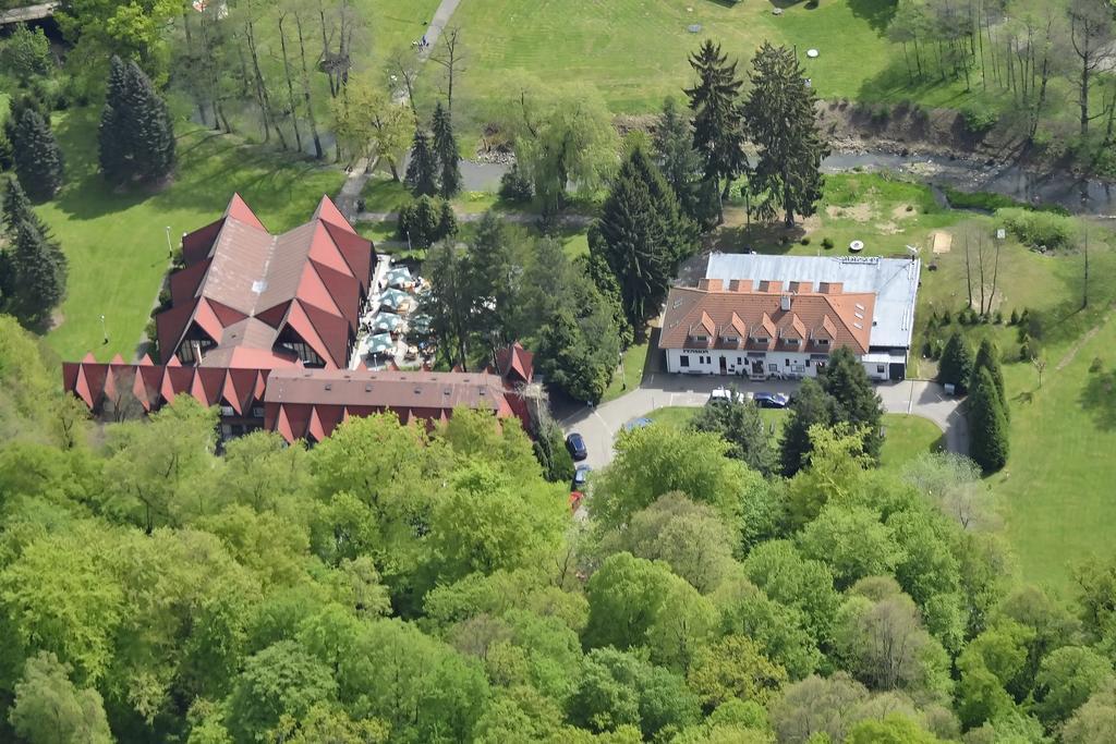 Pension Konopiste Benesov  Buitenkant foto